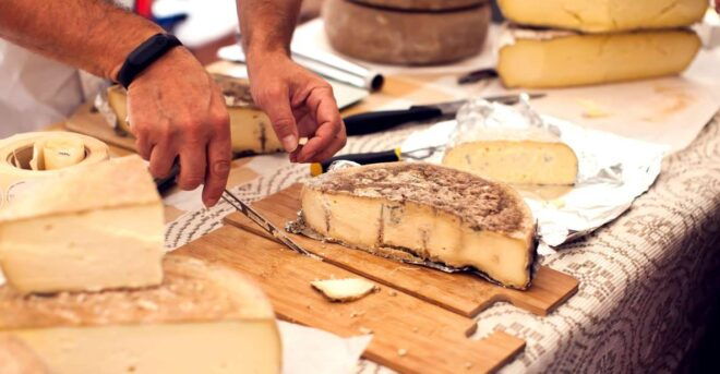 San Gimignano Cheese and Wine Tasting Tour - Tour Highlights and Inclusions