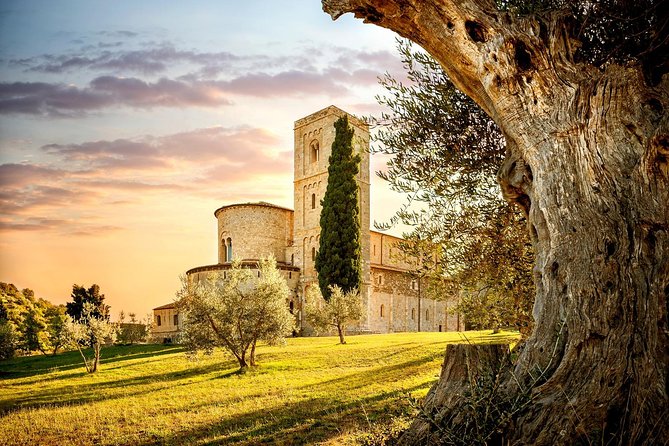 San Gimignano, Chianti, and Montalcino Day Trip From Siena - Customer Service and Recommendations