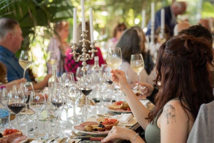 San Gimignano: Dinner or Lunch on Veranda and Wine Tasting - Wine Tasting and Tuscan Cuisine