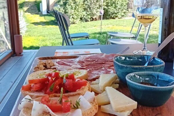 San Gimignano: Hands in Dough Cooking Class With Lunch - The Sum Up