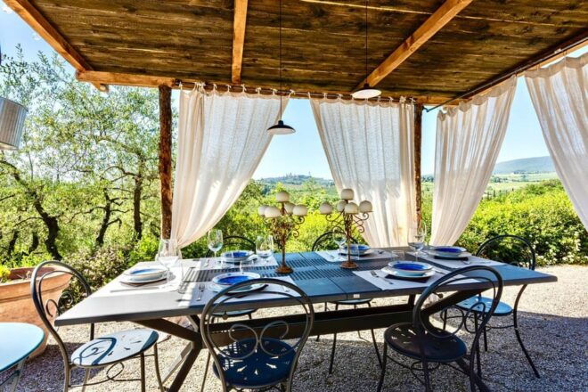 San Gimignano: Home Restaurant Luxury Dinner With Wine - Additional Features