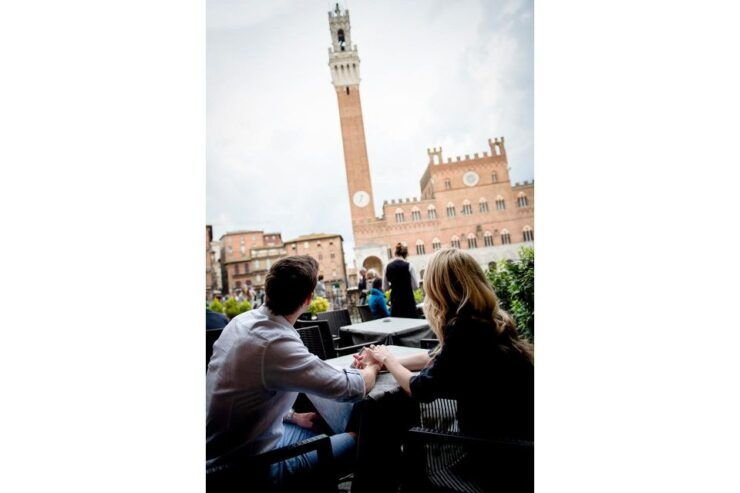 San Gimignano Photo Service, Shoot for Couples and Families - Service Details