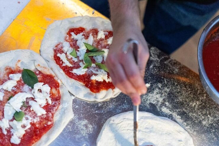 San Gimignano: Pizza Cooking Class With Lunch & Wine - Good To Know