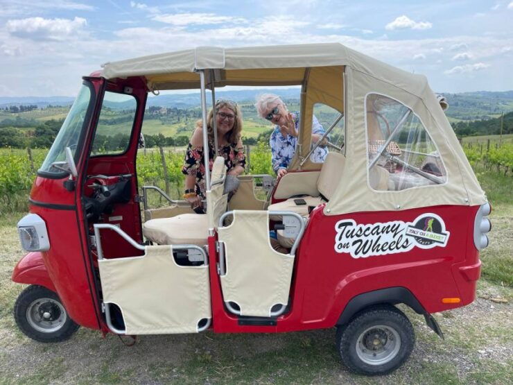 San Gimignano: Private Chianti Hills Tuk-Tuk Tour - Booking Information