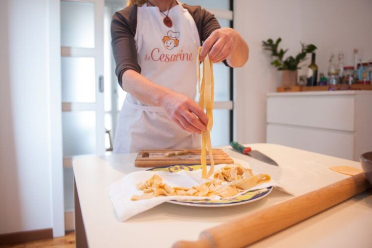 San Gimignano: Private Pasta-Making Class in a Local's Home - Good To Know