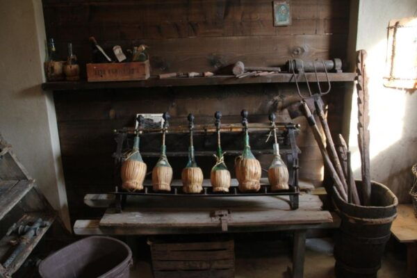 San Gimignano: Private Wine Tasting With Dinner - Suitability and Directions