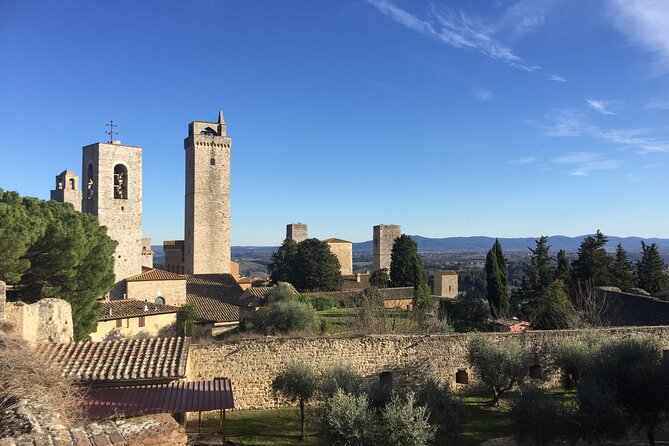 San Gimignano, Saffron and Vernaccia Wine From Florence - The Sum Up