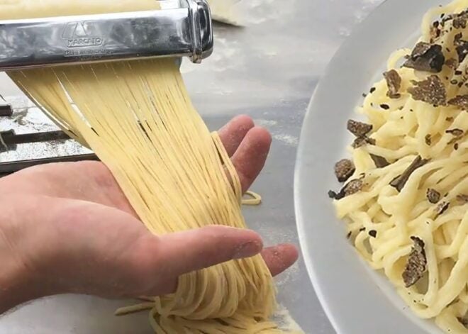 San Gimignano: Truffle Cooking Class With Wine Tasting - Reservation