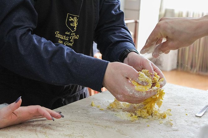 San Gimignano Truffle Hunt & Truffle Cooking Class - Group Size and Cancellation Policy