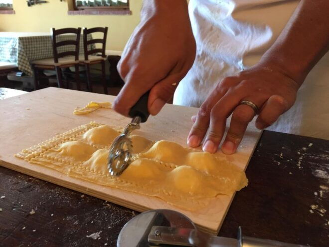 San Gimignano: Tuscan Cooking Class - Experience Highlights
