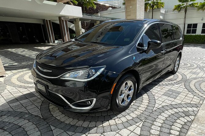 San Juan 1-Way or 2-Way Private Transfer by Mercedes Minivan - Customer Support and Assistance