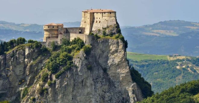 San Leo: Fortress Entry Ticket and Cagliostros Prison - Customer Reviews