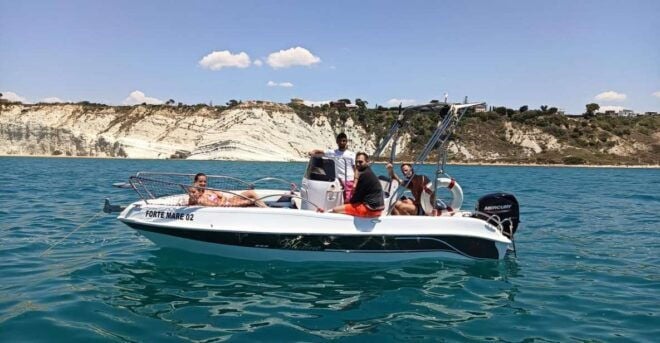 San Leone: Boat Tour to Scala Dei Turchi With Swim & Skipper - Detailed Itinerary for the Tour