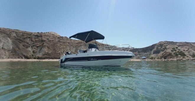 San Leone: Private Boat Tour to the Scala Dei Turchi & Drink - Inclusions