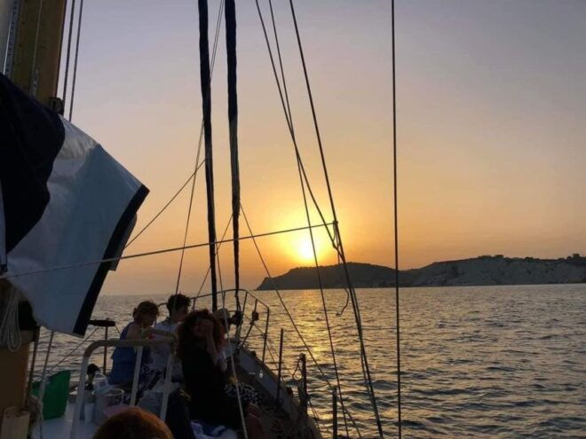San Leone, Scala Dei Turchi: Private Aperitif on Boat Tour - Tour Highlights and Description