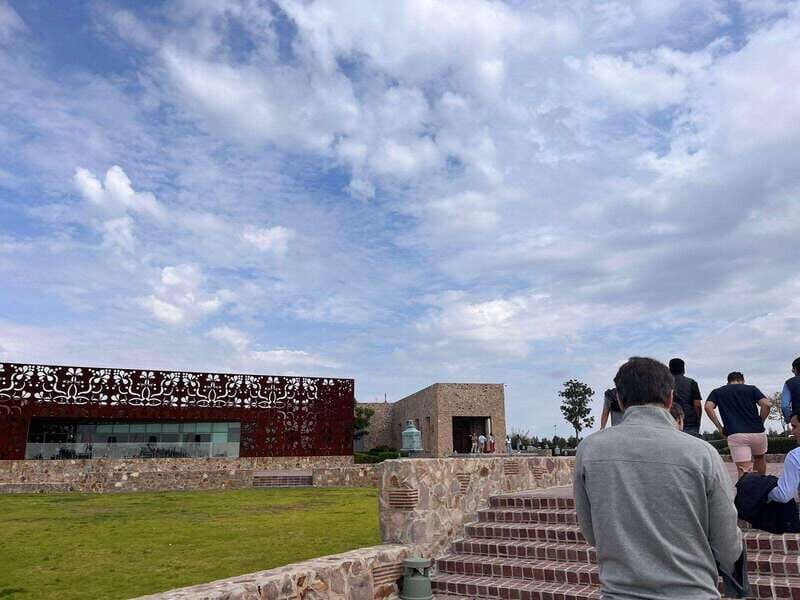 San Miguel Allende: Guanajuato Wine Route vineyard tour - Exploring the Vineyard Tour Itinerary