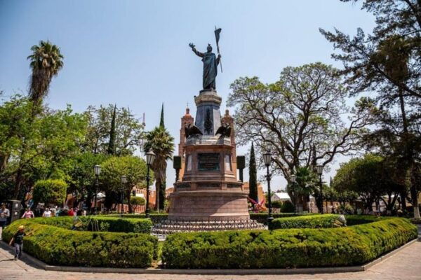 San Miguel De Allende: Dolores Hidalgo Private Tour - Parroquia Nuestra Senora