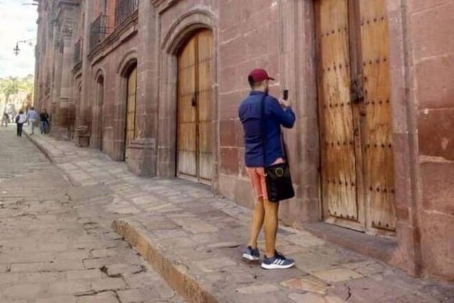 San Miguel De Allende: Panoramic Historical Tour - San Miguel Arcángel Parish