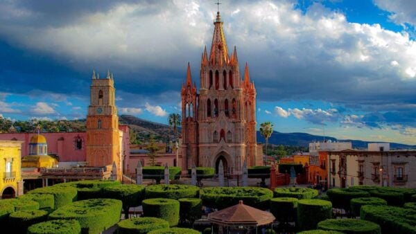 San Miguel De Allende: Panoramic Historical Tour - Recommended Attire
