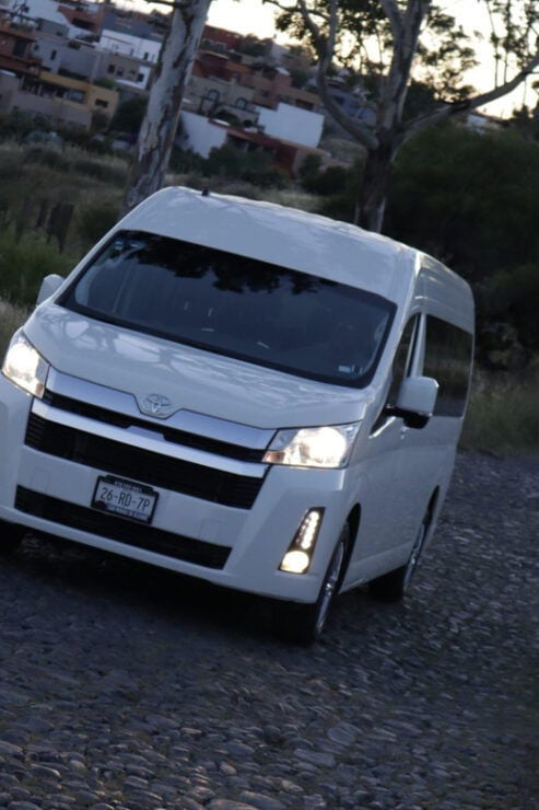 San Miguel De Allende: Private Transfer to León Guanajuato - Good To Know