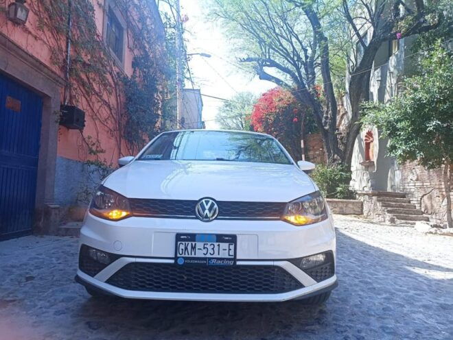 San Miguel De Allende: Private Transfer to León Guanajuato - Vehicle and Amenities