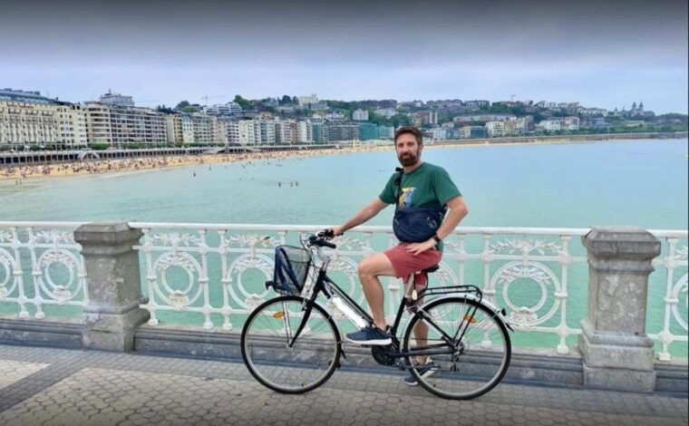 San Sebastian: Bike Tour With FREE Snack & Drink! - Accessibility and Customer Experience