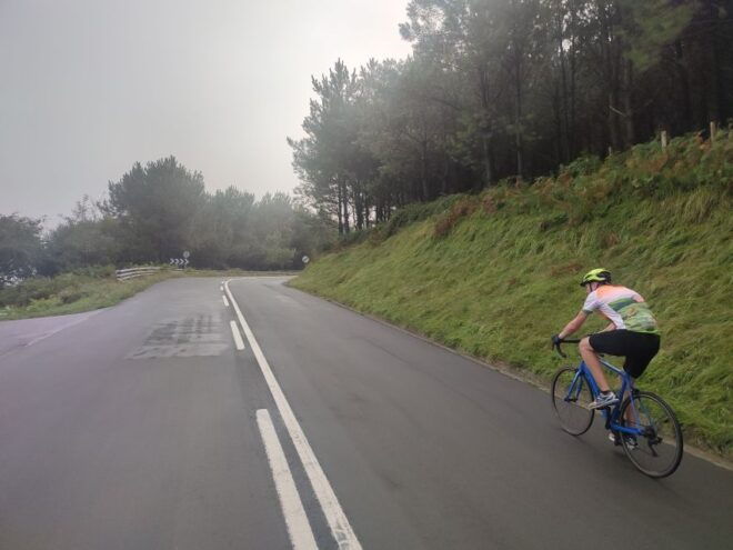 San Sebastian: City Bike Tour With Drink & Appetizer - Tour Highlights and Activities