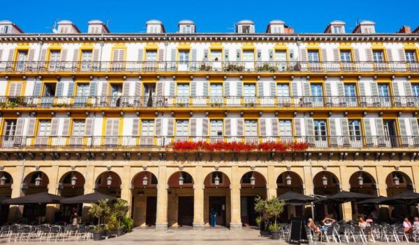 San Sebastian Complete Private Walking Tour + Monte Igeldo - The Sum Up