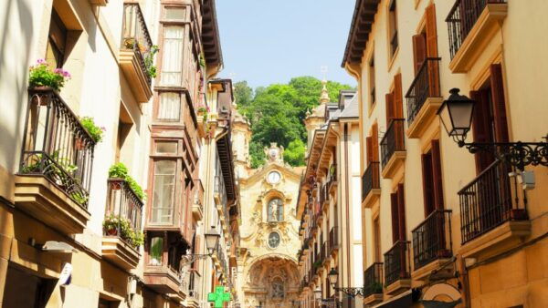 San Sebastian: Escape Game and Tour - Frequently Asked Questions