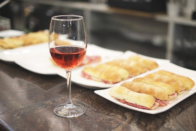 San Sebastian Evening Pintxo Tour With Wine - Pintxos Paired With Cider and Wine