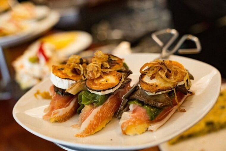 San Sebastian: Guided Food Tour With Pintxo Tasting & Wines - What to Expect on the Tour