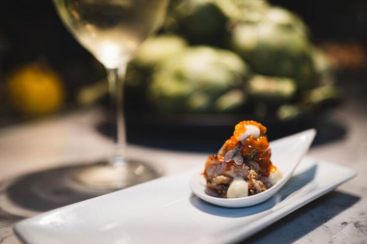 San Sebastian: Guided Group Tour With Tapas and Drinks - Tour Details