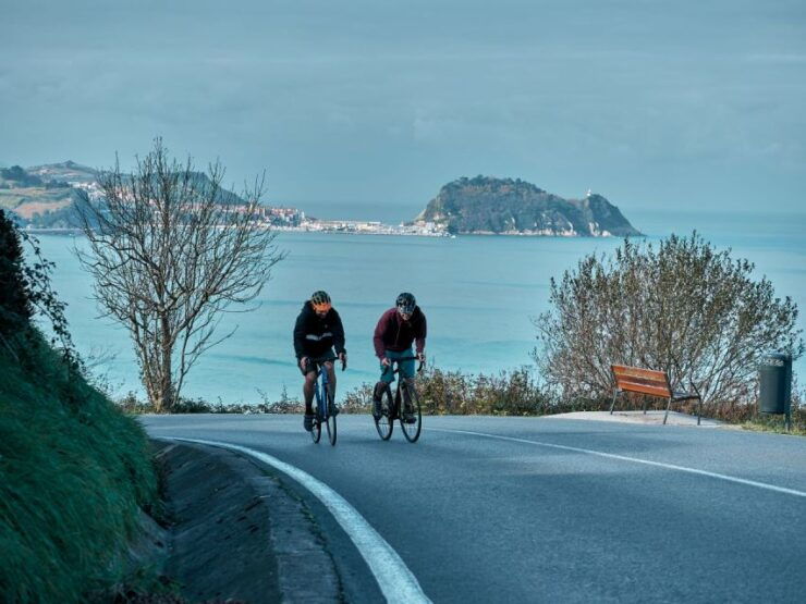San Sebastian: Guided Road Bike Tour - Tour Duration and Availability