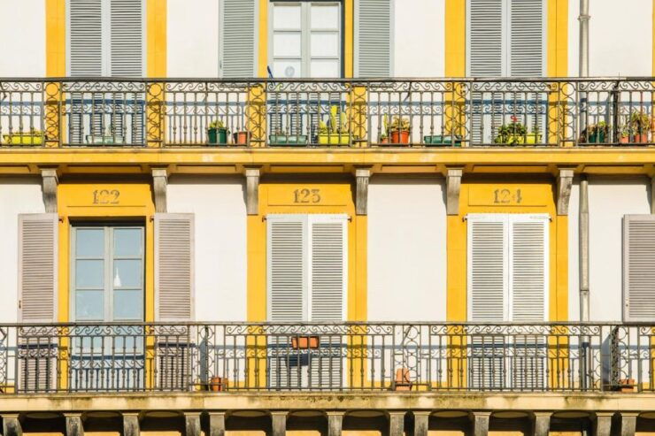 San Sebastian: Insta-Perfect Walk With a Local - Experience Details