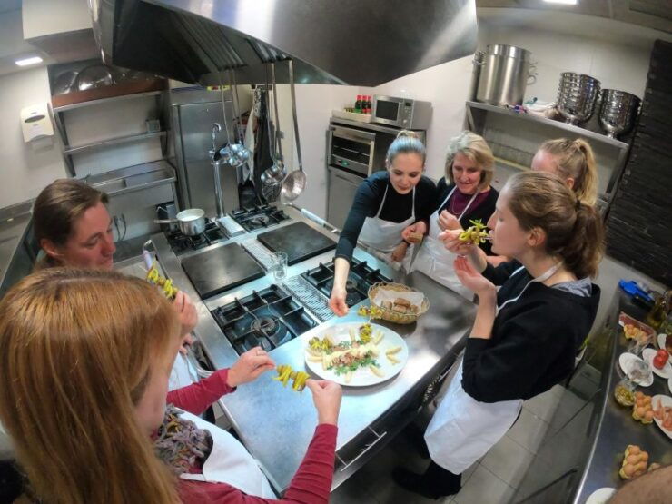 San Sebastián: Pintxo Workshop & Fest in the Secret Kitchen - Experience
