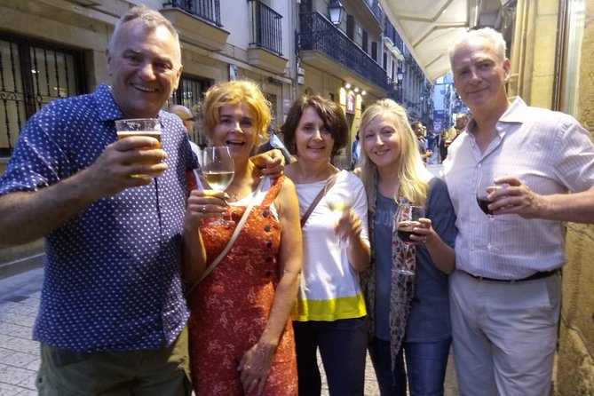 San Sebastian Pintxos Tour for Gourmets in the Old Town - Small-Group Experience