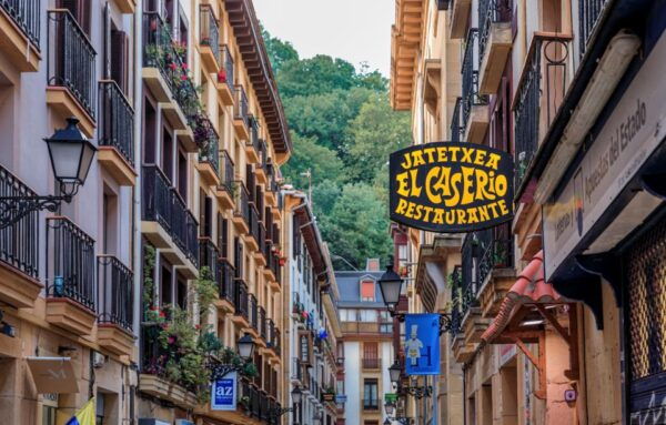 San Sebastian: Private Walking Tour With Pintxo and Drink - Frequently Asked Questions