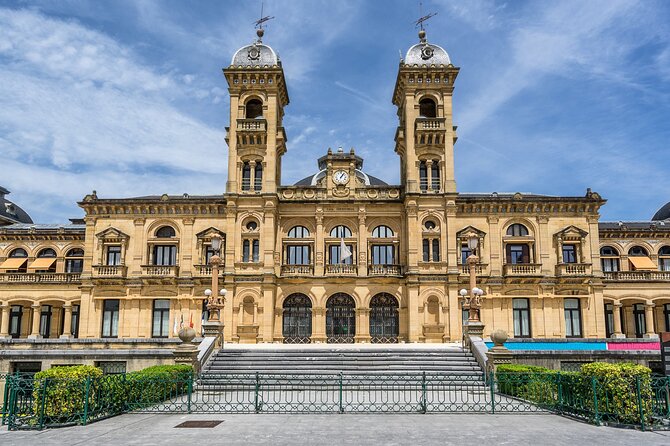 San Sebastian Scavenger Hunt and Best Landmarks Self-Guided Tour - Common Questions