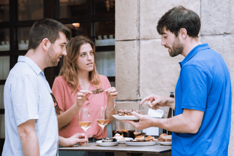 San Sebastian Walking Tour With Pintxo and Drink - Itinerary Highlights