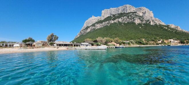 San Teodoro: Tour Tavolara With Lunch, Beaches, & Aperitif - Full Description