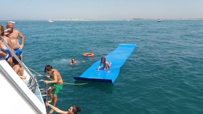 Sancti Petri: Catamaran Cruise With Swim Stop and Lunch - Customer Feedback