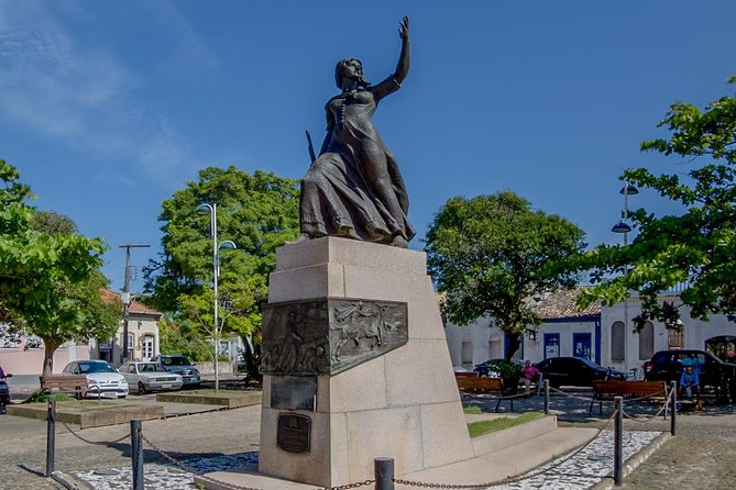 SANCTUARY of BOTOS PESCADORES - Observe the SANCTUARY and the Pedra Do Frade up Close - Location & Details