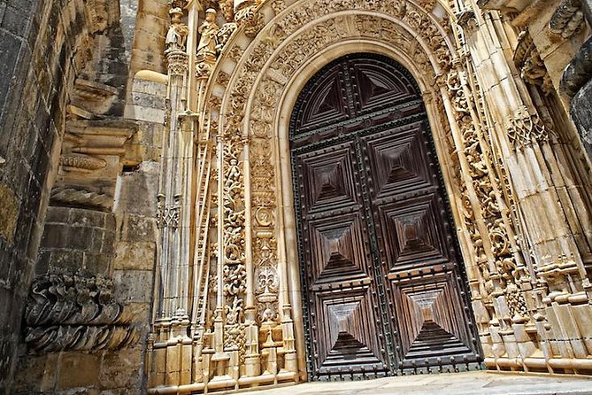 Sanctuary of Fatima and Convent of Christ - Customer Reviews