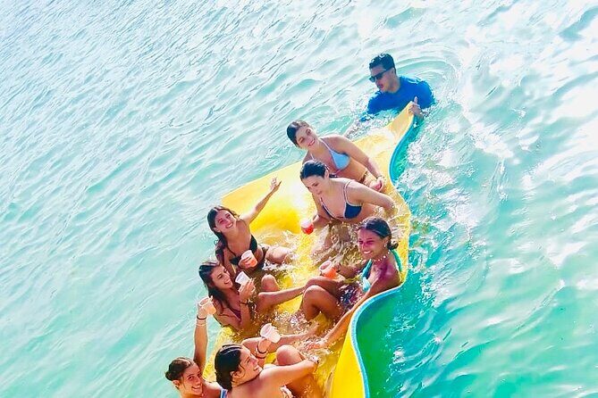 Sand Bar Punta Cana, Snorkeling, Party Boat, Booze Cruise Party - An Honest Look at the Sand Bar Punta Cana Party Boat Tour