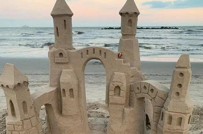 Sand Castle and Scavenger Hunt with Pirate Museum Fort Visits - FAQ