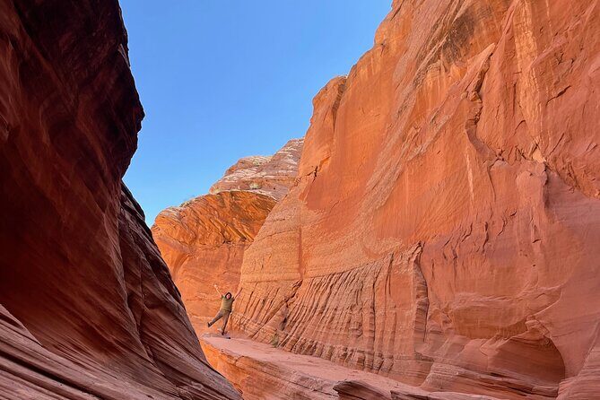 Sand Dune Canyon Tour through Antelope Canyon - An Authentic Look at the Sand Dune Canyon Tour