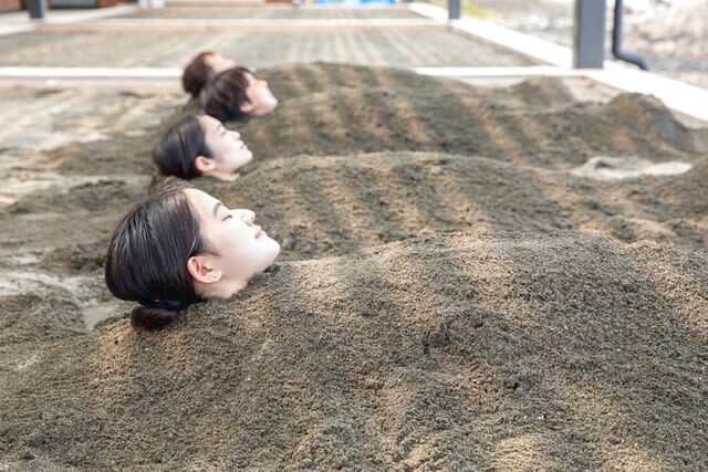 Sand SPA Admission Ticket in Oita (Beppu Kaihin Sunayu) - What makes this seaside sand bath different