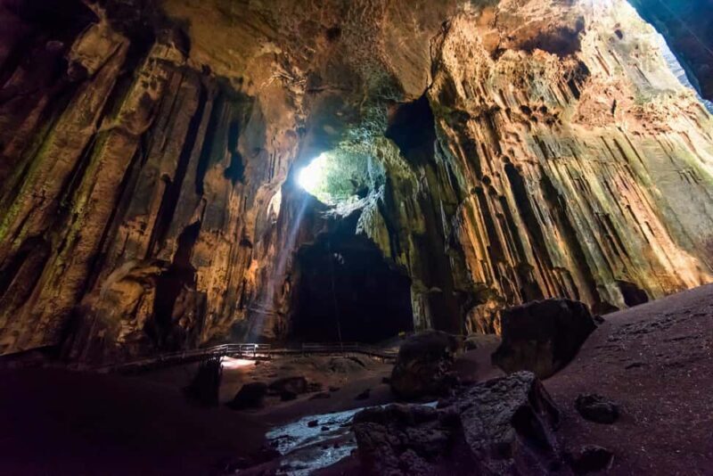 Sandakan: Gomantong Cave Echoes & Kinabatangan River Safari - Who Should Consider This Tour?