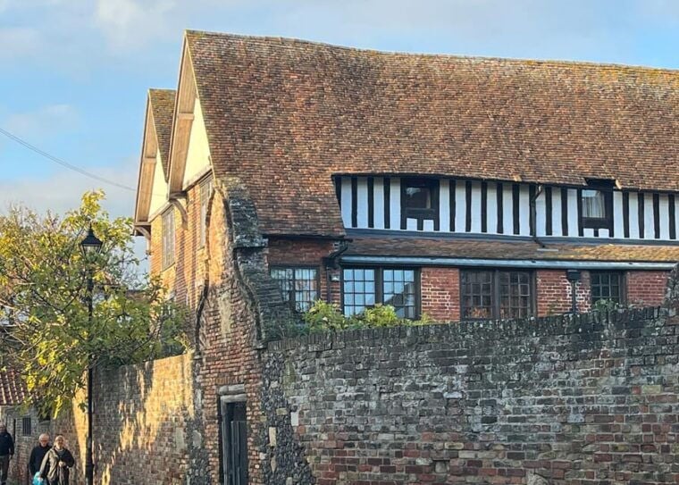 Sandwich: Private 2hr Walking Tour with a Blue Badge Guide - Deep Dive into the Details