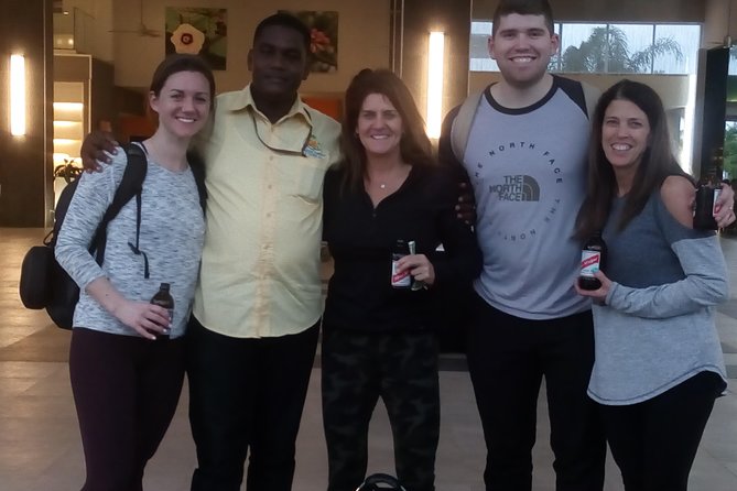 Sangster Airport Round-Trip Transfers From Montego Bay to Negril - Greeting and Amenities Provided by the Driver